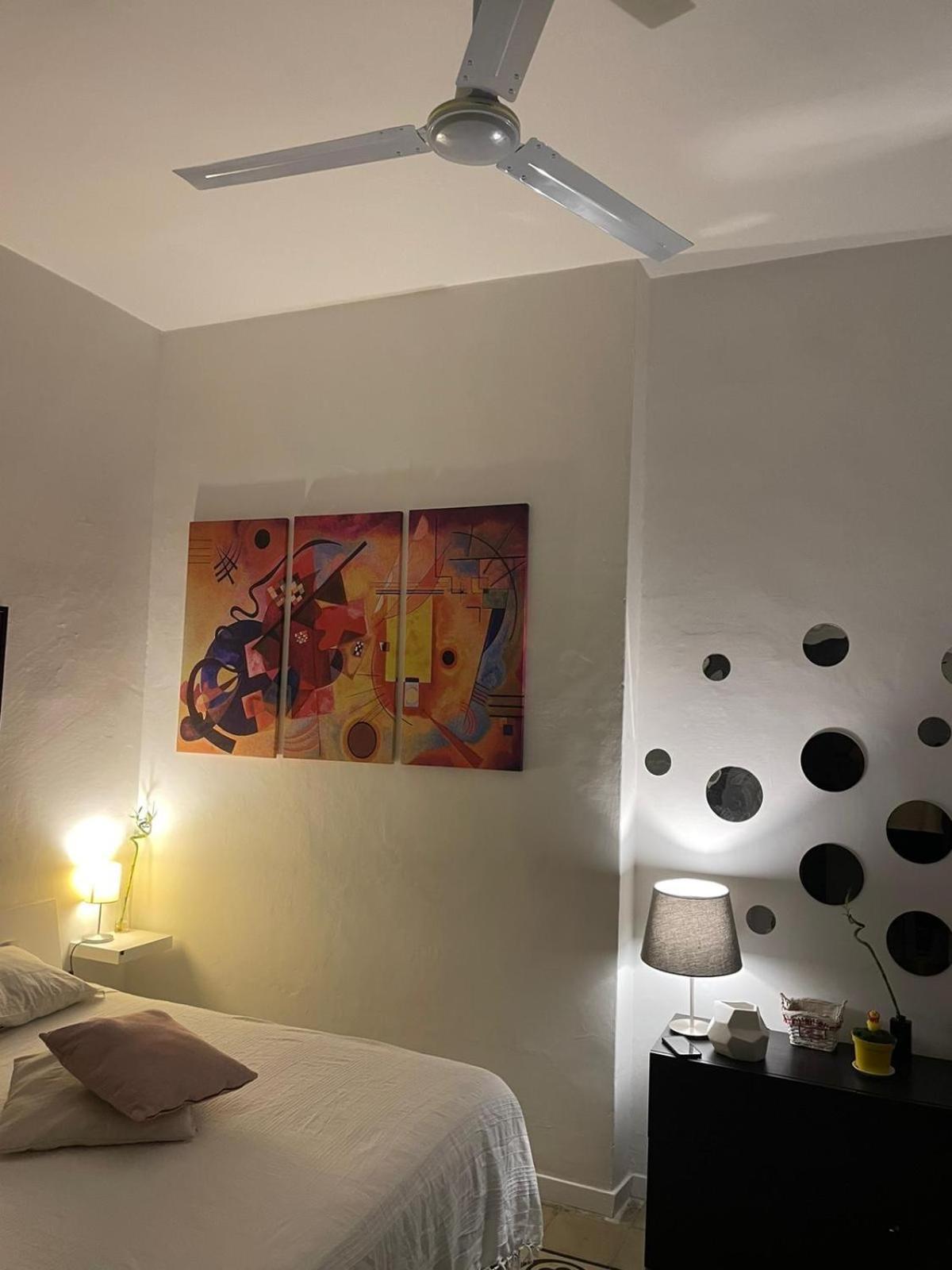 Casaro Stazione Apartment Bari Exterior photo